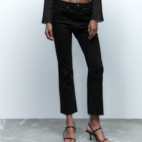 Black cropped jeans - Picture 4 of 4